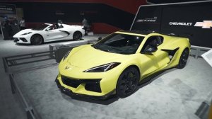 СУПЕРКАР БЕЗ ТУРБО: Новый CHEVROLET CORVETTE Z06. Первый взгляд на среднемоторный Шевроле Корвет C8