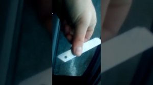 Удаление клея после снятия тонировки своими руками.