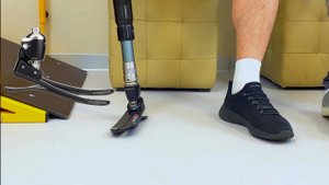 Всё о протезах ног. Часть 2: Карбоновые стопы "Хайлендер" и гидравлическая стопа "Кинтерра".