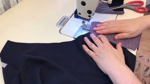 Как сшить юбку. Юбка на резинке быстро и просто. #каксшитьюбку #юбкабезвыкройки #юбканарезинке
