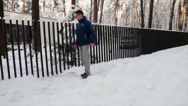 ворота как штыри из под земли