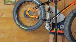 Установка каретки под квадрат Neco, системы Prowheel Charm и педалей BBB BPD-32 на фэтбайк для бати