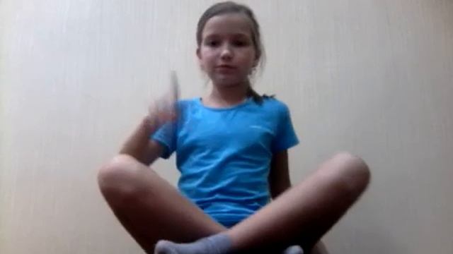 Как сесть на шпагат за неделю . Выпуск 1