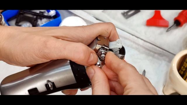 Как чистить машинку для стрижки волос. Cronier CR-12 #2023 #машинкадлястрижки #cronier #легкоибыстро