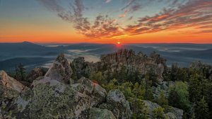 Малиновая гора, поход на 3ю вершину. Путешествие. Туризм. Путь к горе и сама вершина.