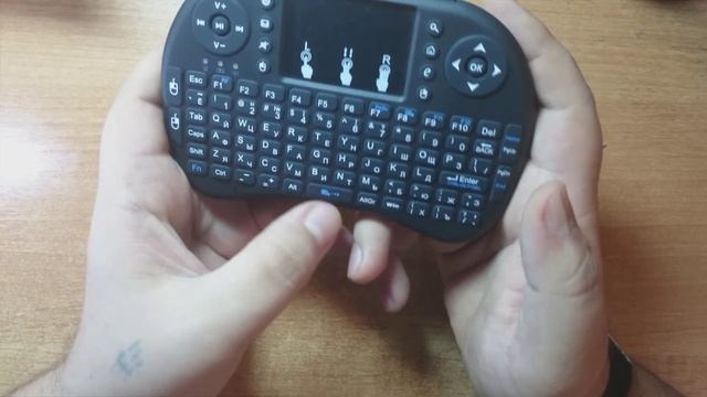 Беспроводная мини клавиатура с тачпадом из Китая. Обзор, проверка. смотреть онлайн