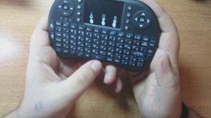 Беспроводная мини клавиатура с тачпадом из Китая. Обзор, проверка.