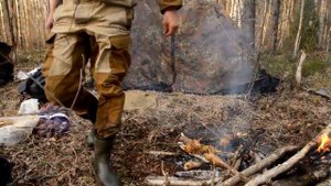 Выжить в тайге вдвоем |Гиблые места| болото, 4 дня выживания в лесу. КукуруЗо.