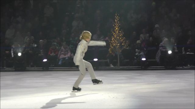 Весь в папу! Десятерной каскад от Александра Плющенко, 30.12.22 смотреть онлайн