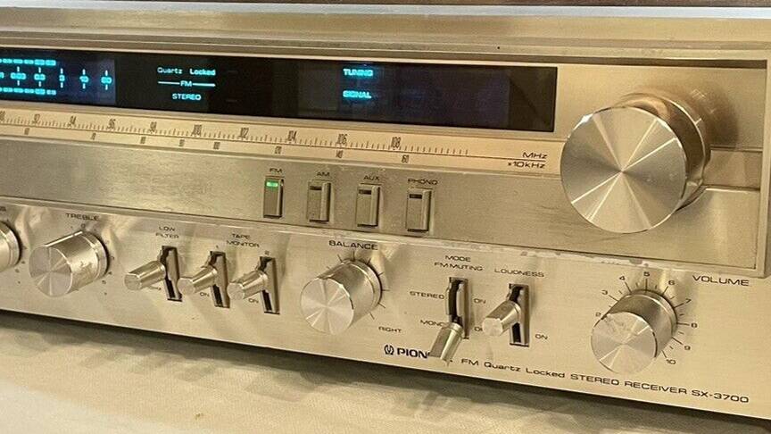 Стереоприемник Pioneer SX-3700-Япония-1980-1982-год