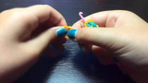 Как делать самый простой браслет с крючком???