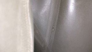 Забродникам "Дюна" месяц, начали протекать в швах.