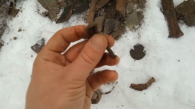 Зимний шурф.Водяная мельница.Радуют находки.