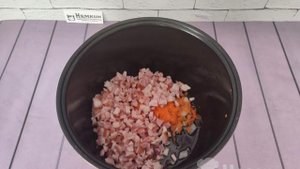 Гороховый суп с копченостями в мультиварке