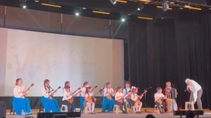 Детские ансамбли балалаечников "СИЯНИЕ" и "СТРУНКИ". Концерт посвящённый  Дню работника культуры.