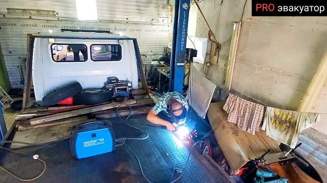 ЭВАКУАЦИЯ. ДТП, сгоревшая BMW, машины без колес . #эвакуатор #эвакуация #газель #ремонт #ДТП #топ