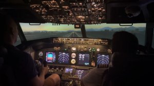 Первая посадка Boeing 737 NG