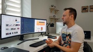 Монитор который сделает твою работу проще!