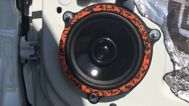 Звучание широкополосных динамиков DL Audio Gryphon Lite 165 смотреть онлайн