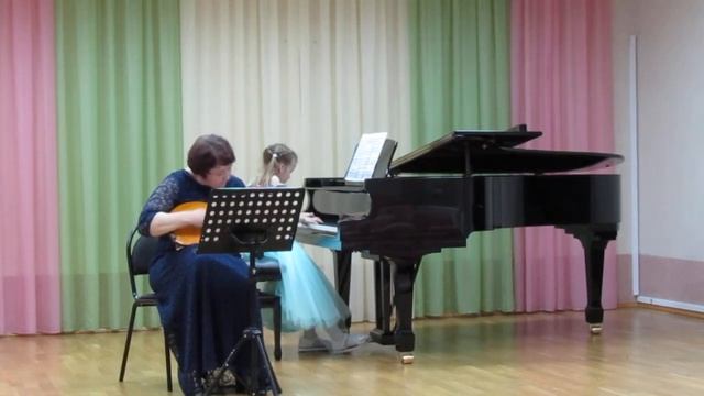 П. Суарес. Транскрипция С. Федорова для домры и фортепиано "Испанский танец" смотреть онлайн