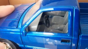 Chevrolet 454SS pickup коллекционная модель автомобиля 1:24