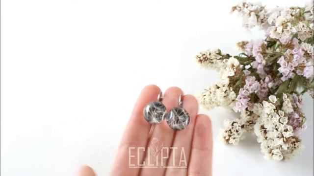 Серьги шарики 15 мм с семенами одуванчика из эпоксидной смолы. Ручная работа ECLIPTA jewelry смотреть онлайн