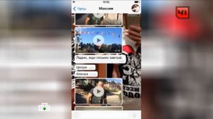 Девушка Марцинкевича (Тесак) скучает по своему избраннику