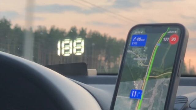 VLOG | Питер 2022. День 1. Дорога. Череповец. Леночка смотреть онлайн