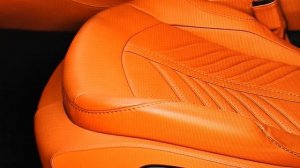 Самый быстрыйкроссовер в мире- Aston Martin DBX 707