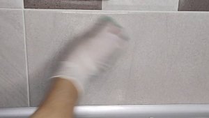 Чем отмыть ЖИР НА КУХНЕ. Пара минут и плитка засияет ?