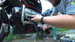 Замена свечей на Honda GL1800 Goldwing