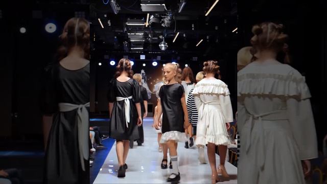 "Звезда Галактики" Шоу Модный показ  Коллекция от fashion designer Elena Mur