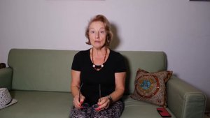 Как одеваться за 70