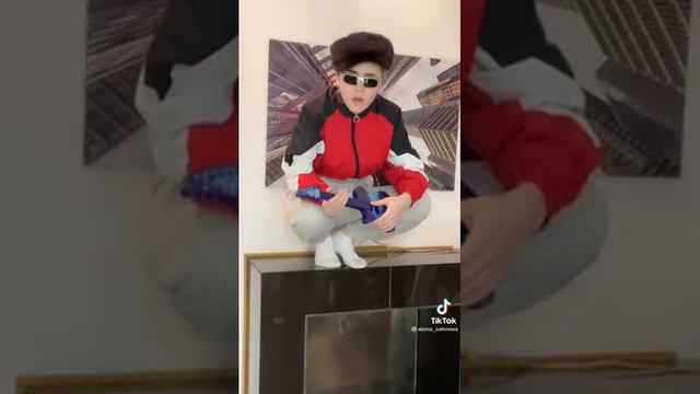 воспоминания из прошлого жирафа и феи 🧚♀️🦒 смотреть онлайн