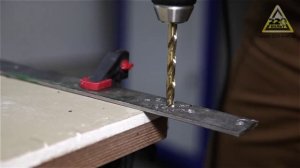 Дрель MAKITA DP4001