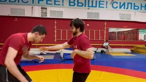 Как научиться делать боковой проход сопернику олимпийского уровня. Проход в ноги техника