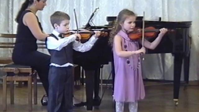 4. "Цыплятки" Филипенко, "Пастушок" англ. нар. песня смотреть онлайн