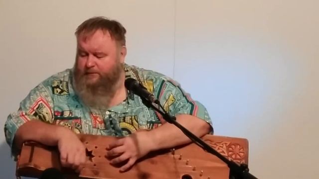 Дмитрий Татаринцев стихи Марины Волковой "Грусть вечерняя нежна..." смотреть онлайн