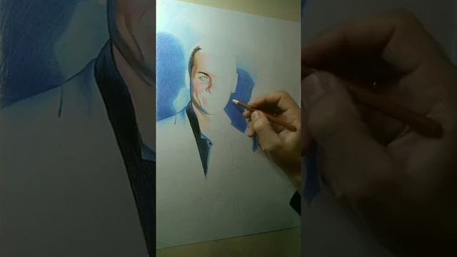 Реалистичный портрет цветными карандашами (часть 1)