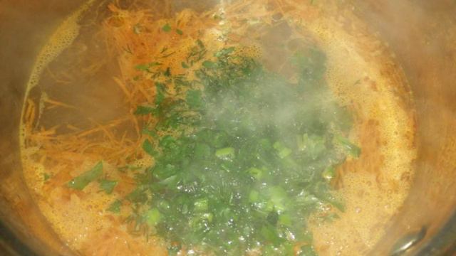 Заливное из курицы с яйцами и морковью