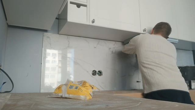 фартук на кухне  крупный формат смотреть онлайн