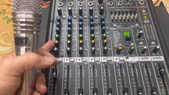 Mixer mackie pro fx8v2 hàng bãi Mỹ xuất Nhật đẹp full box смотреть онлайн