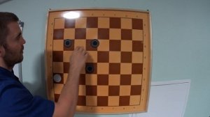 Простые шашечные задачи 11