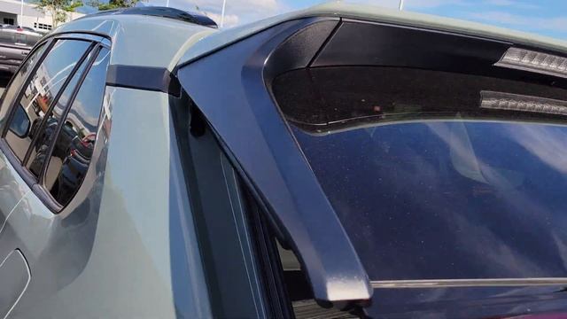 2022 Toyota RAV4 XLE AWD in Lunar Rock смотреть онлайн