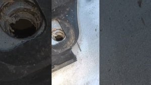 Замена роликов сдвижной двери "Opel Combo C" своими руками.