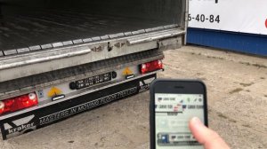 Управление функциями щеповоза Kraker Trailers со смартфона