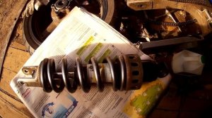 сузуки бандит 600 - снял амортизатор