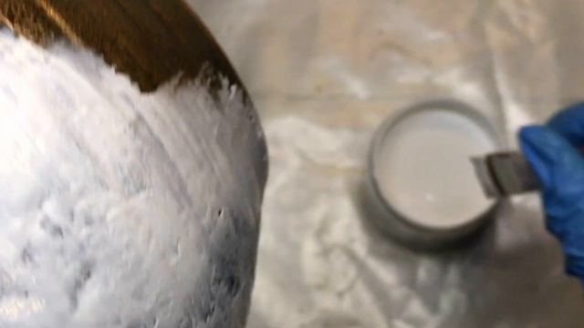 ШЕББИ ШИК, Декупаж И СОСТАРИВАНИЕ пепельницы. смотреть онлайн