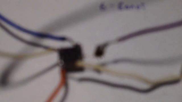 Микро-АМ передатчик на кварцевом генераторе smd. смотреть онлайн