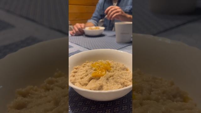 Полезная и очень вкусная каша на миндальном молоке с манго ?❤️ #веган #каша #безмолока #полезнаяеда